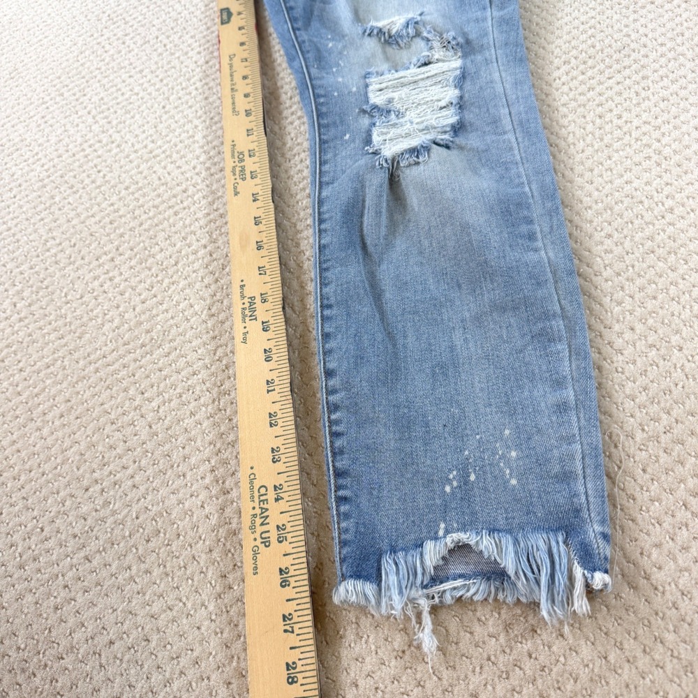 Judy Blue Boyfriend Jeans 7/28 Distressed RawHem Bleach Splatter Thrashed Ripped - Picture 5 of 10